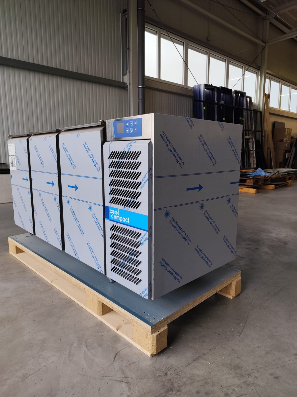 Cool Compact Saladette KSM731170